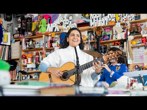 Luiza Brina: Tiny Desk Concert