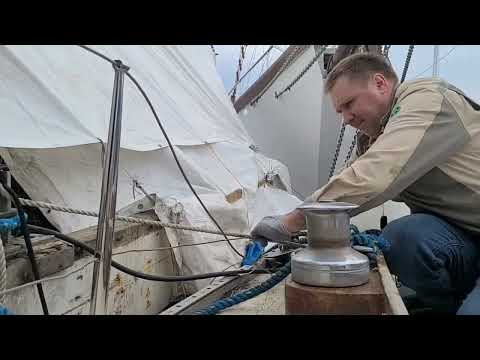 Measurement of the mast and rigging