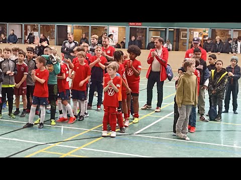 SG Eiderstedt E-Jugend. Signierung.