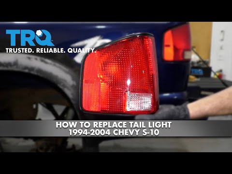 How to Replace Tail Light 1994-2004 Chevy S-10