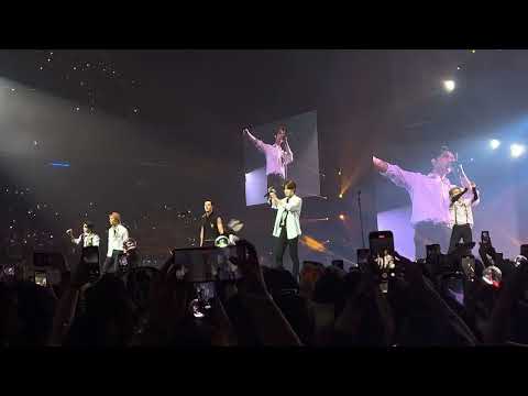 [4K] 110323 Stray Kids - Lonely St. [ #skzinmanila2023 #maniacinmanila ]