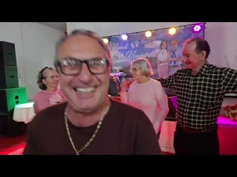 Final de matinê no clube do bairro Passarella em Marmeleiro no Paraná(com marcos e margarida)