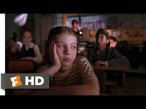 Harriet the Spy (3/10) Movie CLIP - Tiny Hole Inside Me (1996) HD