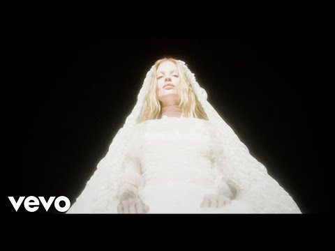 Luísa Sonza, TroyBoi - La Muerte (Remix (Lyric Video)) ft. Tokischa