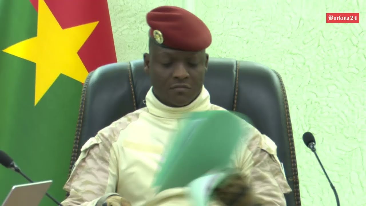 ‎Abrogation des décrets de nomination des commissaires, du président CNDH: Me Edasso Bayala explique