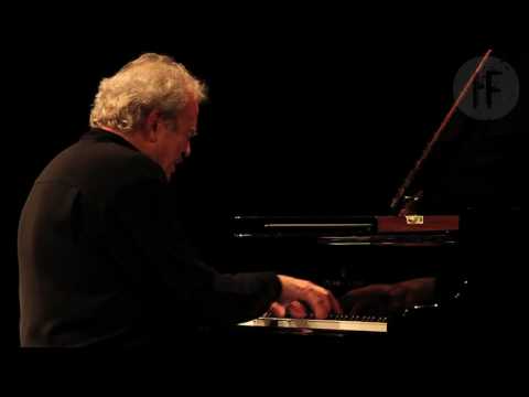 Ilan Rogoff performs Chopin