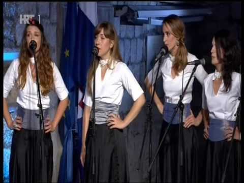 Klapa Obilanca - Kanela cvite moj mili - FDK 2016 - Ž