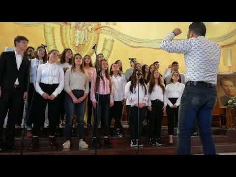 Ai qe Shpeton & Our God is an awesome God - Kori i shkollës Pjeter Meshkalla në Shkodër