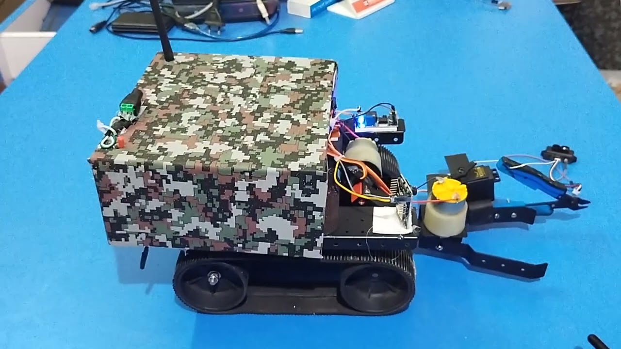 Military spying and Bomb Disposal Robot