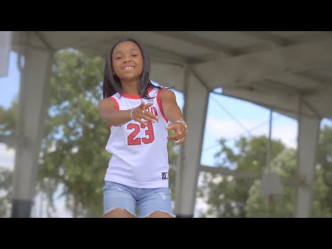 BAD KID PARISS - SUMMERTIME (OFFICIAL MUSIC VIDEO)