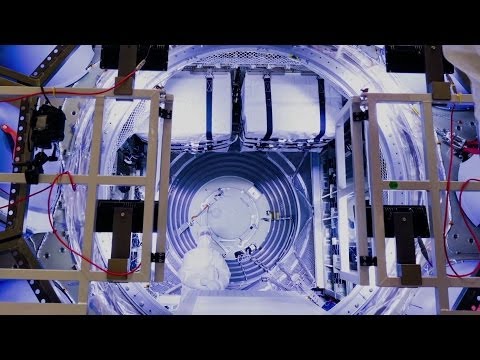 Loading ATV-5 cargo