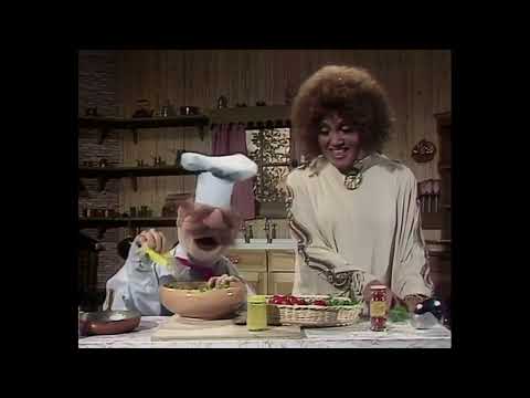 Swedish Chef & Cleo Laine: Hilarious Cooking Chaos! | The Muppet Show