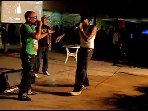 Reggaeton Cubano old school. INSURRECTO & KID BROWN descargando en vivo..