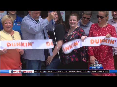 New Dunkin' Donuts opens in Millcreek Square on Peach...