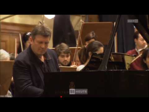 Boris Berezovsky plays Rachmaninov (2014): Piano Concerto No.2, Op.18