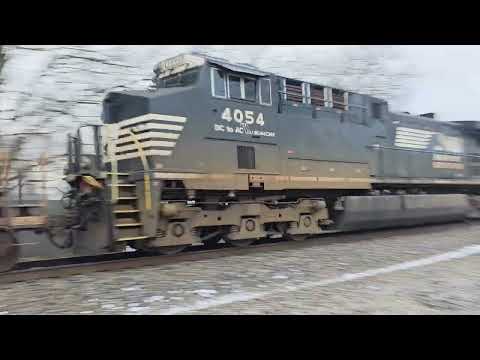 December 6, 2025 Railfanning Fun!  Nice Stack & Rack Train!!