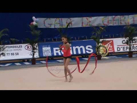 Danaé COLLARD ruban - 2014 Gala de charité Reims 16 février