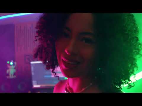 Partido en dos - La Mujer Del Reparto - Amy Sahalt