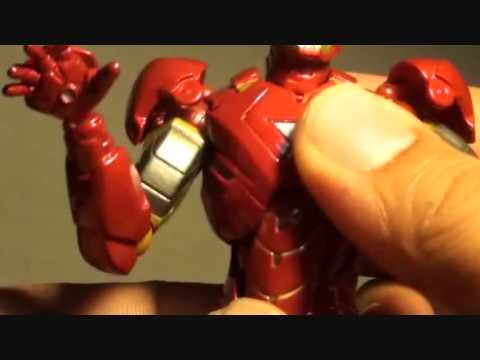 Toy Review: Revoltech Iron Man Mark VI