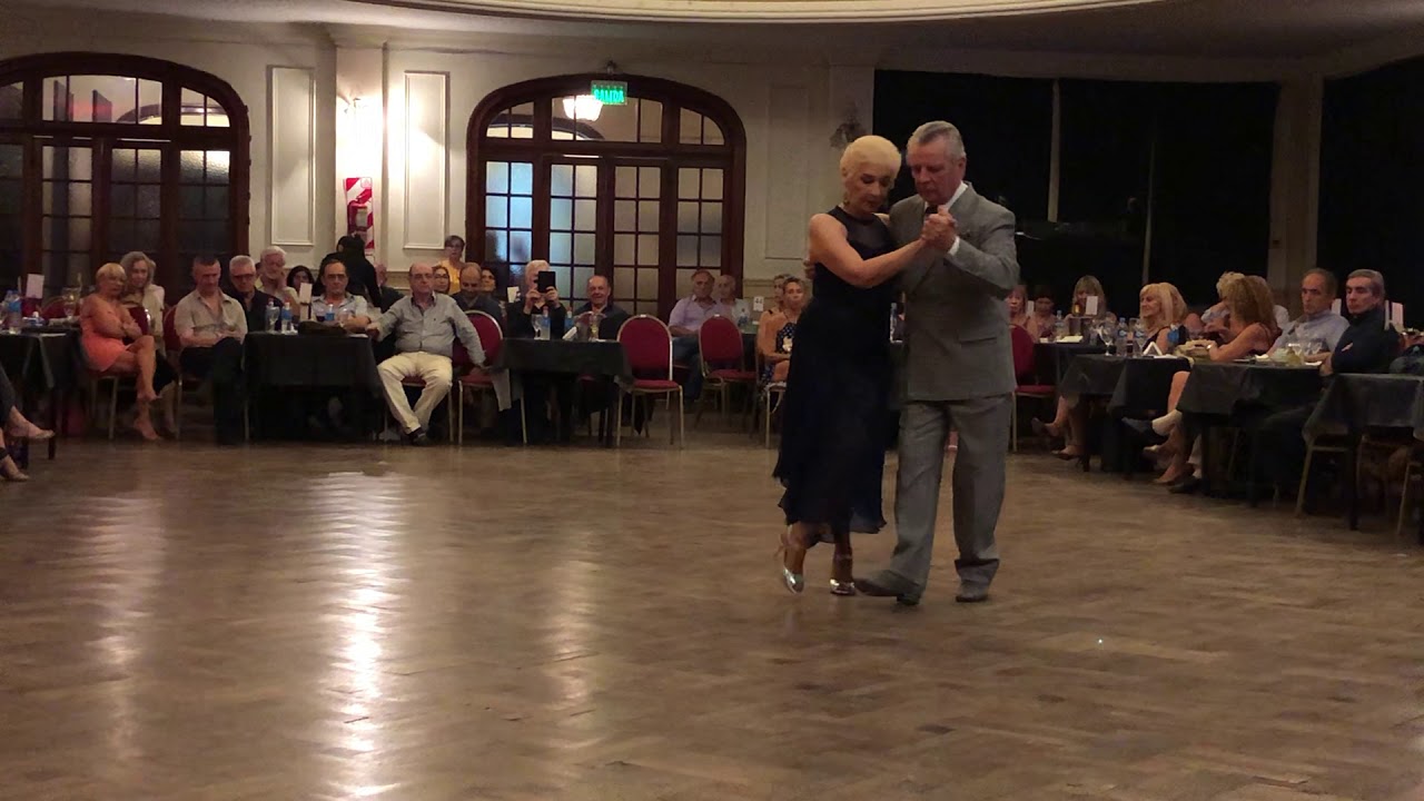 Video thumbnail for Silvia y Alfredo Alonso en La Milonguita  11 de Diciembre 2019