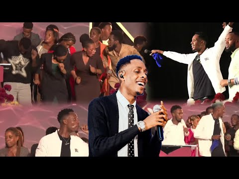 WOOW😍 INDIRIMBO YA BONANE😍🙏NANONE DORE UMWAKA URASHIZE😂🙏DAVID KEGA NA @el-shaddaichoir🔥🙏🙌