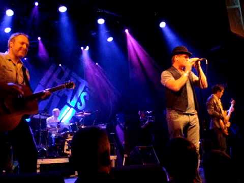 Racoon live 'No Mercy' @ 10 jaar That's Live Tivoli, Utrecht, Holland 01-09-2011