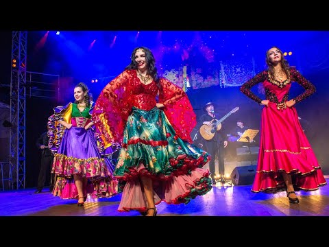 Rio Romanese and Ruslanov Sisters. Gypsy music stars. Live at Colosseum Arena.