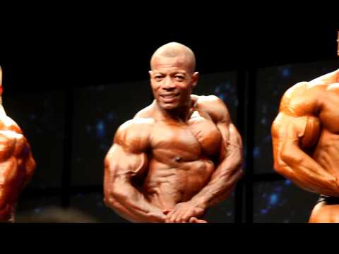 212 Class Prejudging - 2012 Toronto Pro SuperShow