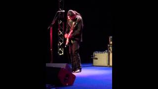 Los Lonely Boys - Cotton Fields and Crossroads
