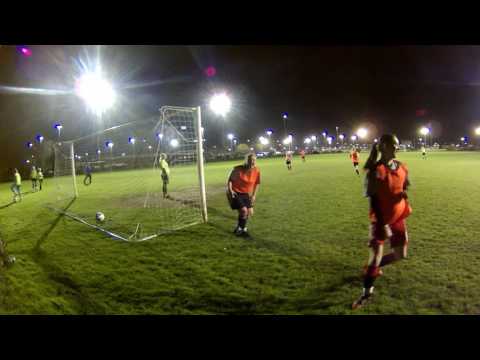 ZVV Pelikaan MO17-1 meiden knallen met ballen