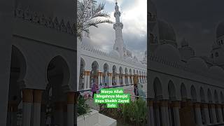 Download lagu Masya Allah, Megahnya Masjid Sheikh Zayed Solo #shorts #masjid #viral #solo #wisata #surakarta mp3