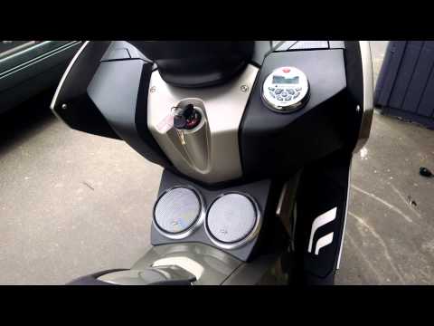 BMW C650GT W/ Speakers & Bluetooth.