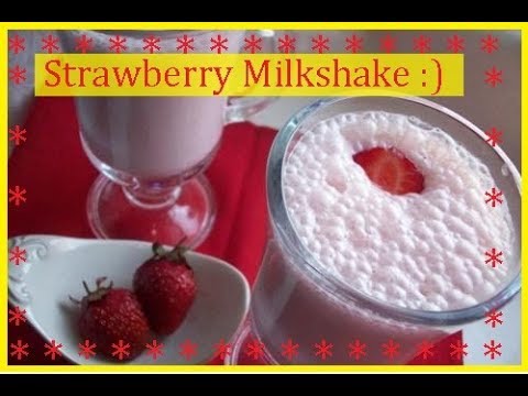 Strawberry Milkshake / Bon Appetit