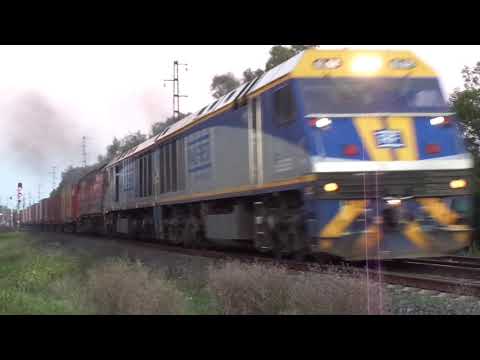 7922v up Dooen - EL60-EL62-CLF2 at Spotswood 20/6/2021