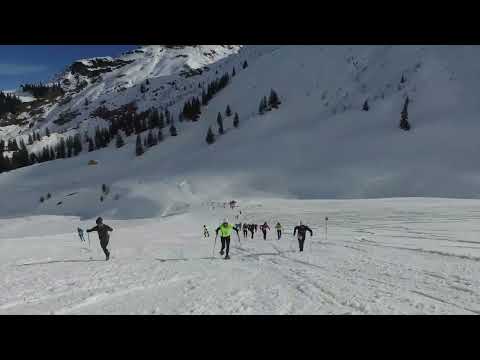 Am 02.04.2022 ist es wieder so weit. Sportler bezwingen die legendäre Skiroute - Der Lange Zug.
