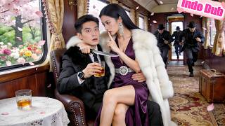 Demi menyelamatkan diri, gadis mendekati CEO dingin. Tak disangka, CEO jatuh cinta,memanjakannya!