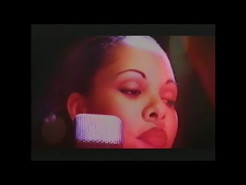 Run Feat. Justine Simmons – Praise My DJs (My Funny Valentine)