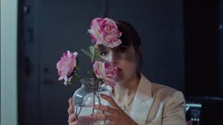 Louise Burns - Cry (Official Video)