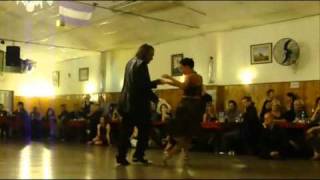 Mariano Chicho Frumboli y Juana Sepulveda en La Baldosa 3/4