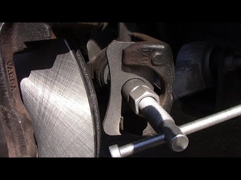 2002 - 2005 Thunderbird Rear Brake Pad and Rotor Replacement (Screw in Calipers)