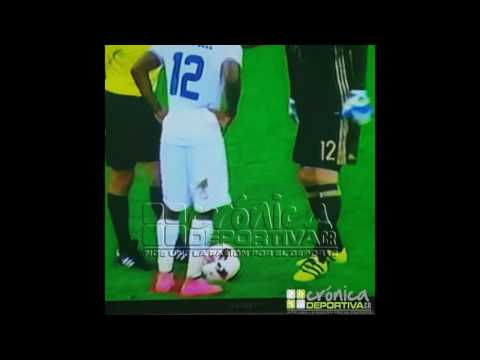 Gol de campbell de penal que da la Victoria a Costa Rica 3 x 4 ante Russia