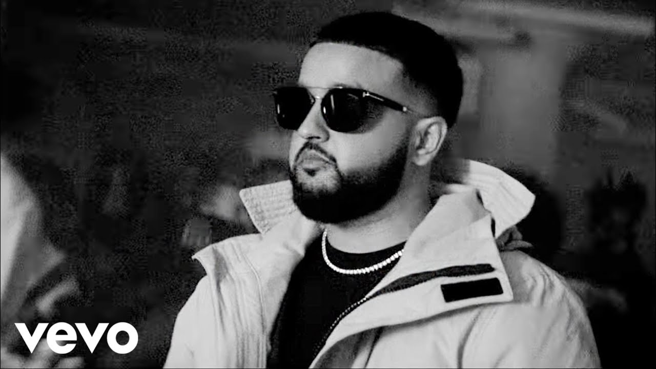 NAV ft The Weeknd – ”Price On My Head”