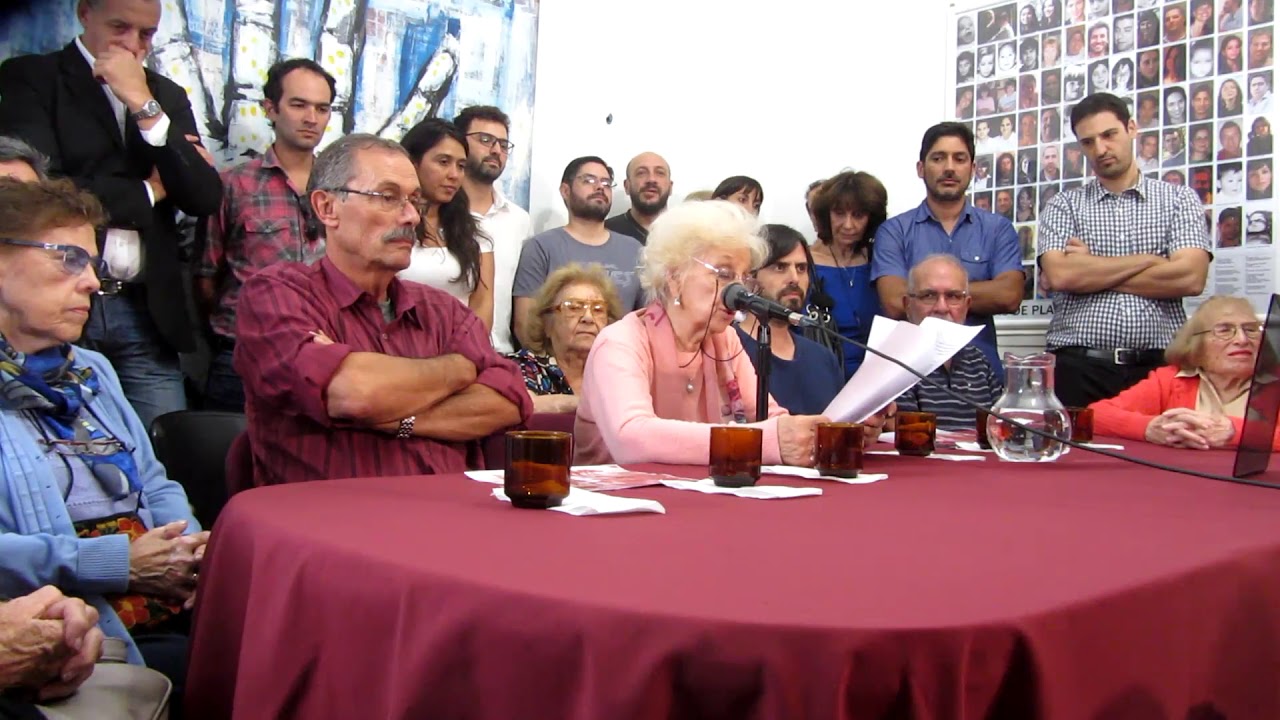 Conferencia de prensa Restitución Nieta #129