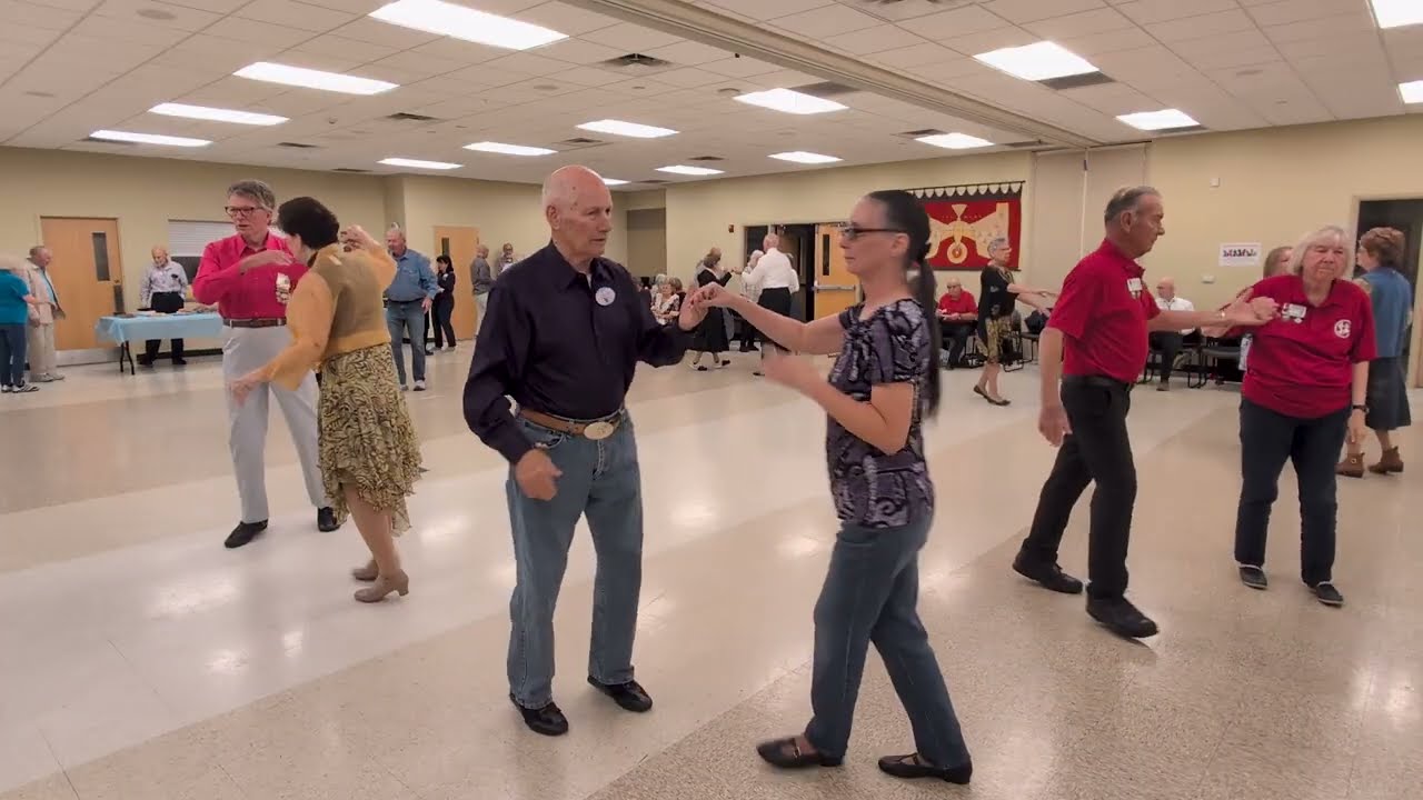 Round dancing with Pat Hilton cueing at the West County Spinners in St. Louis, MO 11/17/25.