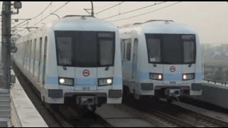 preview picture of video '[Shanghai Metro013]Line9 AC04/AC09 Train 上海地下鉄9号線AC04・AC09@SiJing 泗涇'