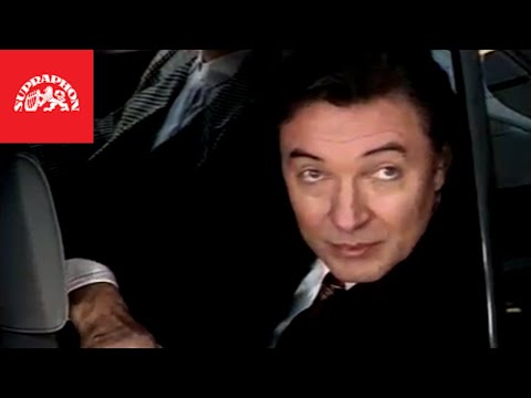 Karel Gott - Krášlím tě, lásko, vším co mám (oficiální videoklip)