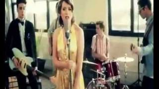 Alexz Johnson Look at those eyes subtitulada AceDownloader com