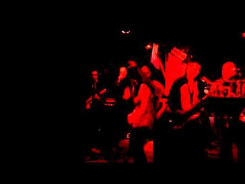 NRG_D & The Majestics feat. Kappa Irie - Wat a ting (live @ MAze)