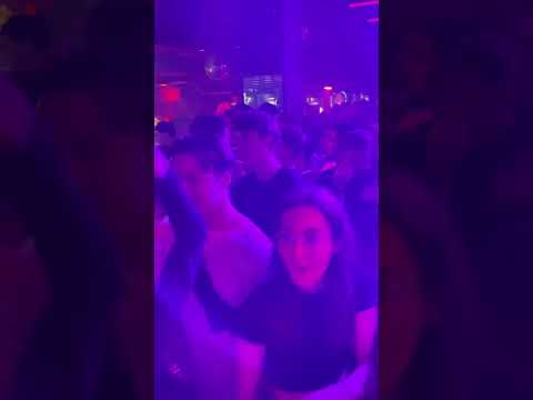 Weekend fun in Amsterdam #hadivlog #amsterdam #rotterdam #barcelona #chicago #dubai #frankfurt