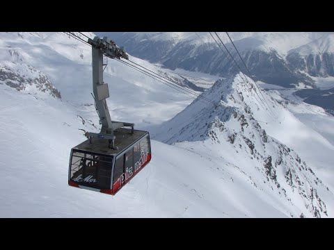 100-PB Pendelbahn Corviglia - Piz Nair (CH)
